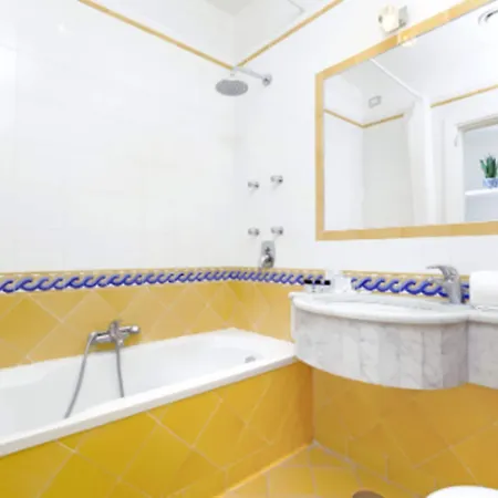 Otel Piccolo Paradiso 3*