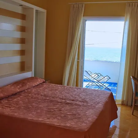 Otel Piccolo Paradiso 3*