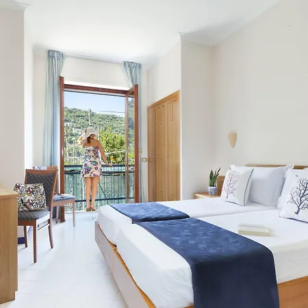 Piccolo Paradiso Hotel 3*