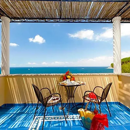 Piccolo Paradiso Hotel 3*